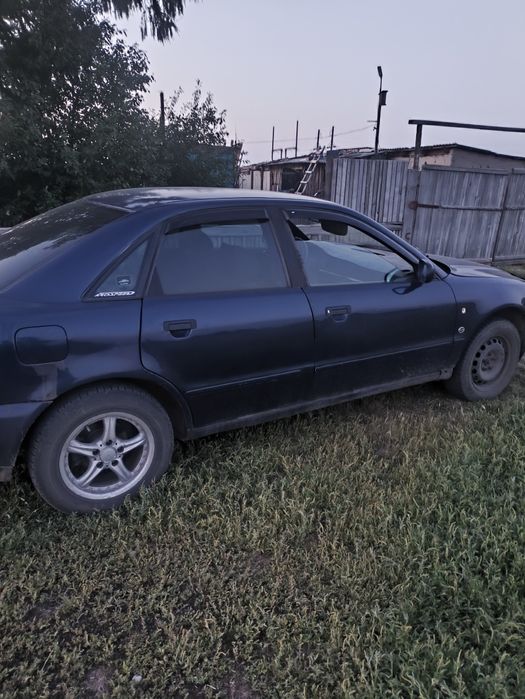 Продам машину audi a4 c5