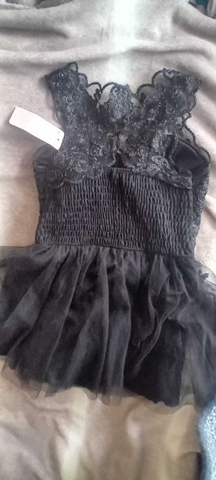 Вечерна дамска рокля/туника с блестящи елементи и тюл