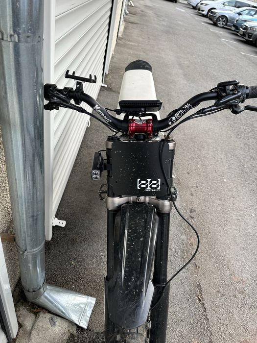 Surron killer 12kw 72v custom alu frame custom battery