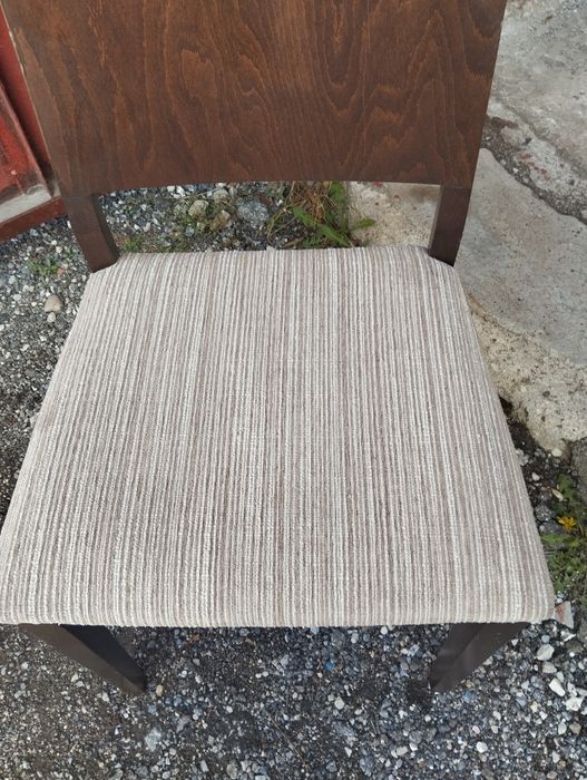 Дървени столове А71