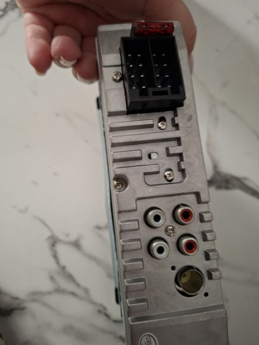 Radio auto sal ub 2300