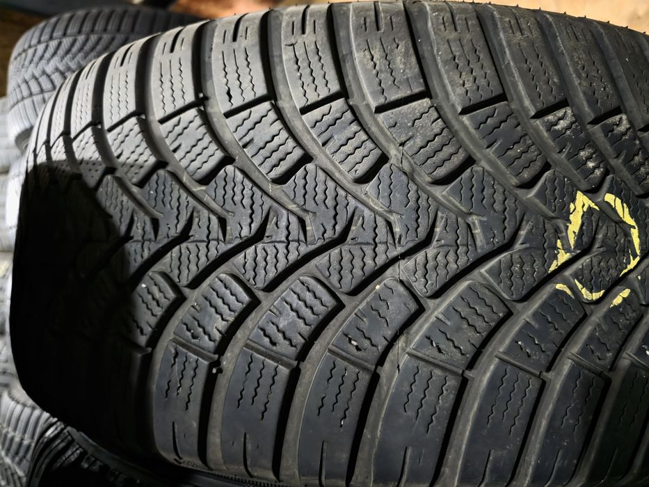 4бр Зимни гуми 225 55 16 - Falken