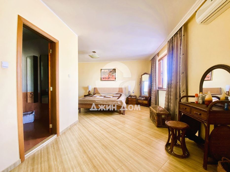 Продава се Тристаен апартамент в к.к. Слънчев бряг - 250 кв.м за 1792 €/кв.м - Снимка #7