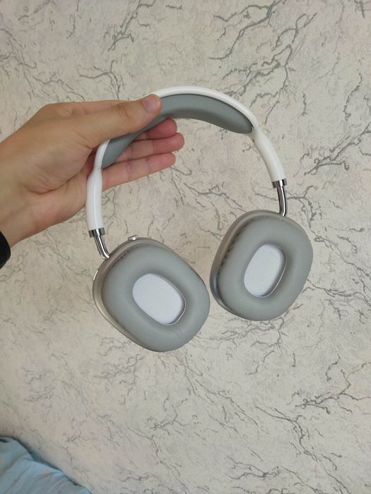 Наушники Air Max