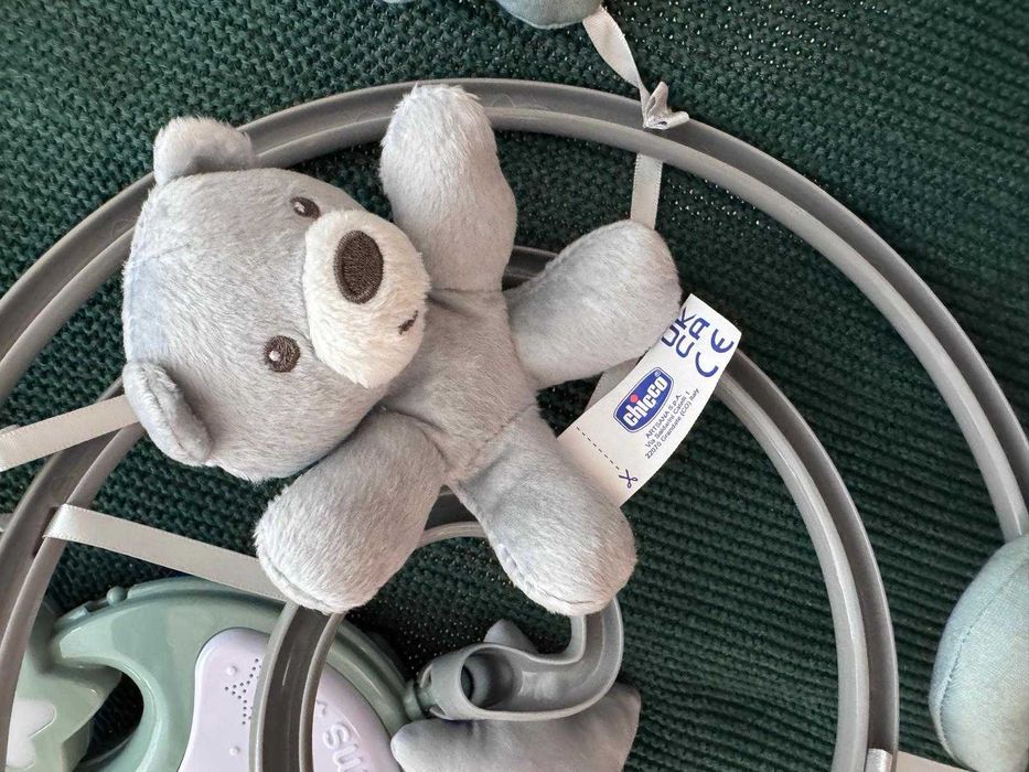 Музикална въртележка и прожектор 4в1 Chicco