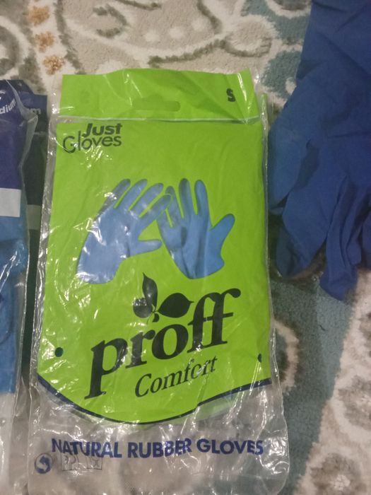 Продам нетриловые перчатки.