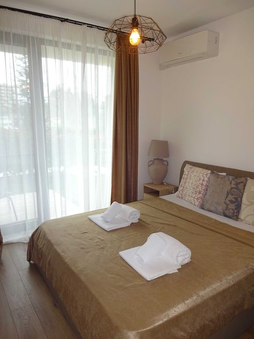 Дава се под наем Двустаен апартамент в к.к. Св.Св. Константин и Елена - 54 кв.м за 400 € - Снимка #4