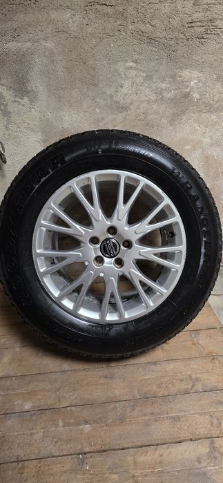 Джанта с гума Volvo R17
