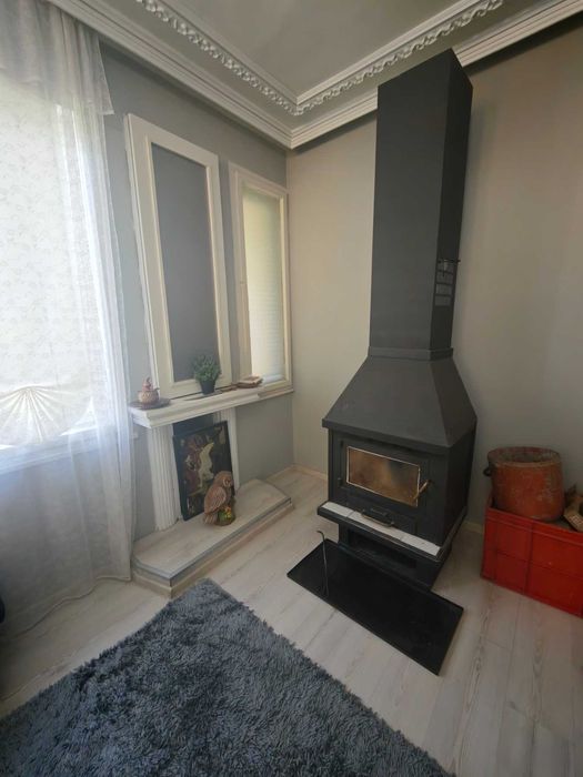 Самостоятелна къща с.Клокотница