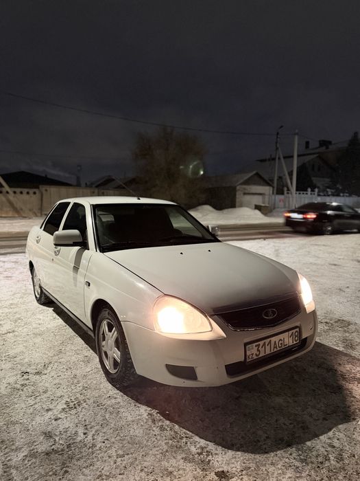 Продам приору 2013 года