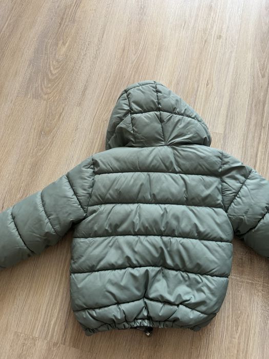 Продам весеннюю куртку