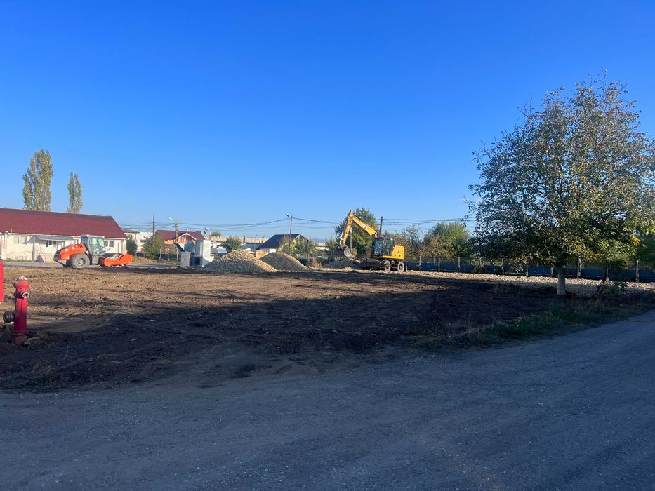 Organizare santier/Garaj /Depozit/ Parc auto/Inchiriez teren Stupini