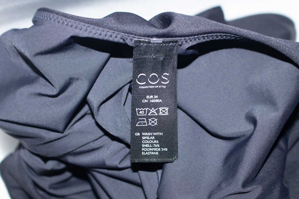 COS дамски цял бански костюм черен twist front 34