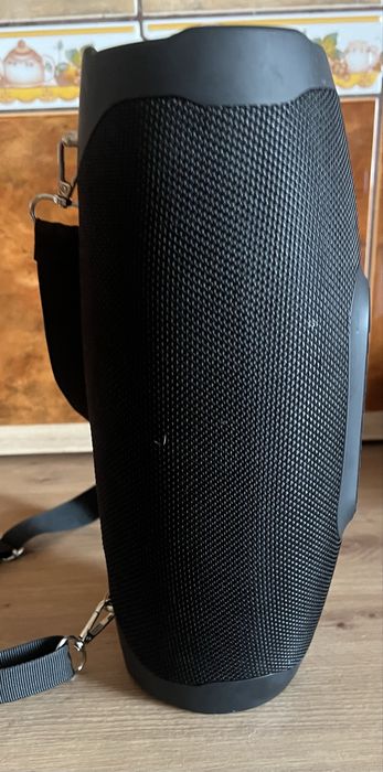 Boxa vivess utilizata dar in stare foarte buna