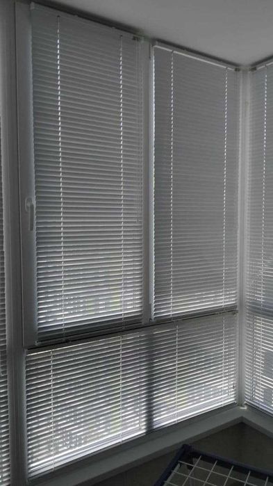 Жалюзи пардаларининг барча хиллари.  Маскетни сеткалар