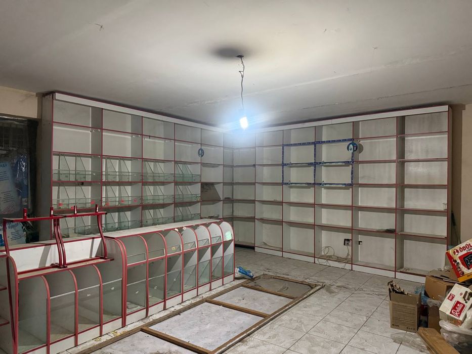 Magazin polkasi yasalgan tayor