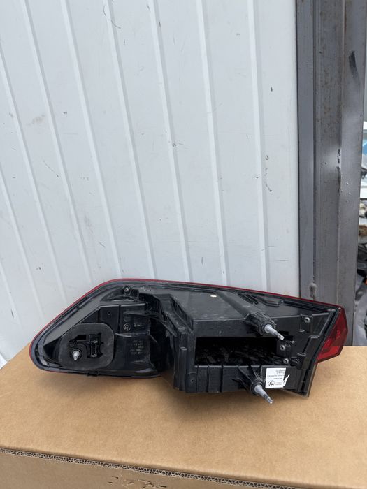 Ляв външен ЕВРОПЕЙСКИ стоп X4 G02