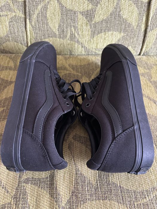 Нови Мъжки маратонки Vans Ward
