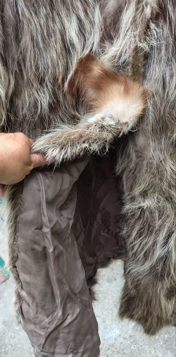 Зимни кожуси, различни цветове и материя