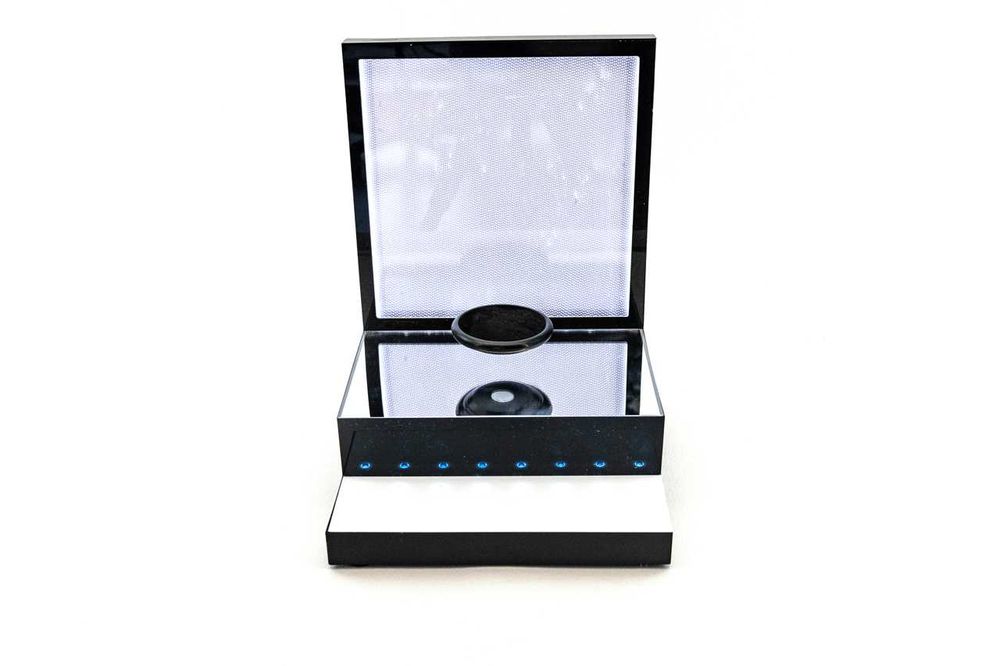 Подиумная левитационная платформа