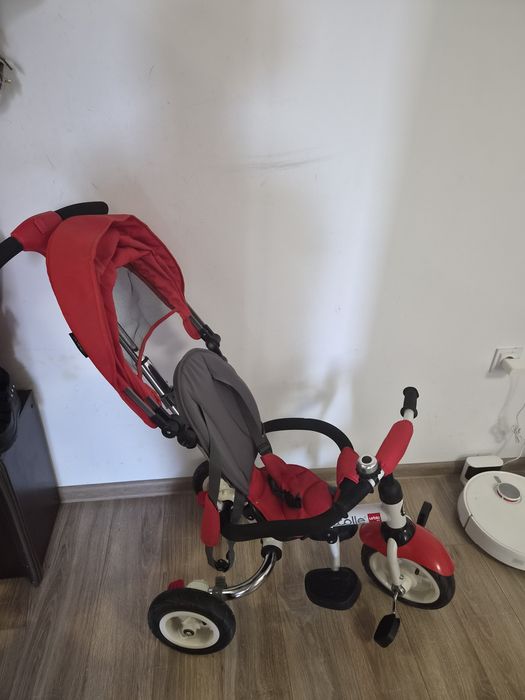 Tricicleta Coccolle Urbio Air + masinuta cu melodii si lumini