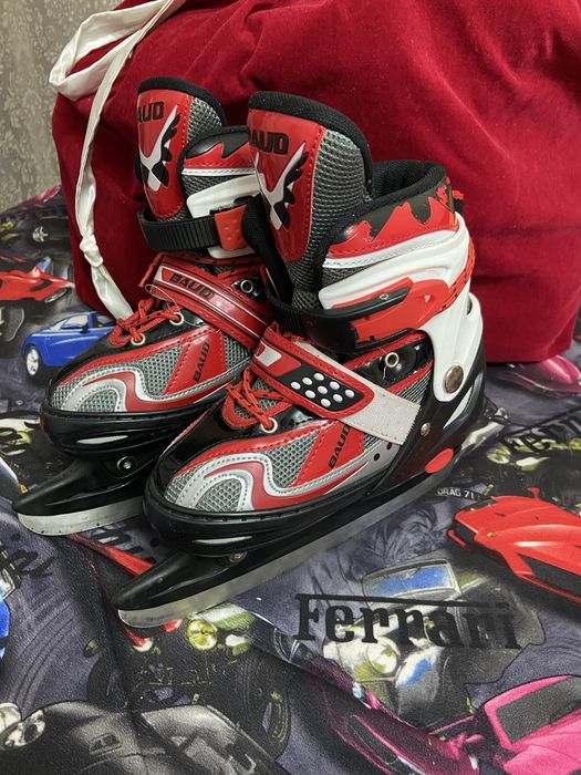 коньки,бушный,одели всего 4-5раз