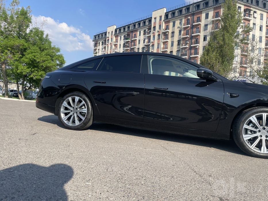Leapmotor C01 EV Smart 525км