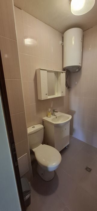 Дава се под наем Едностаен апартамент в Пловдив, Южен - 25 кв.м за 204 € - Снимка #3