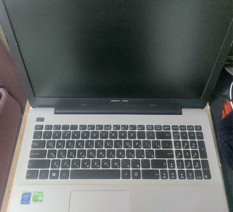 Продам ноутбук ASUS X555L