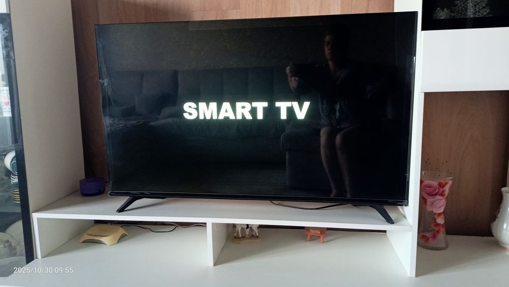 Продам телевизор