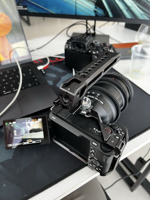 SONY ZV-E1 fullframe (fx3,a7s3 matritsa)