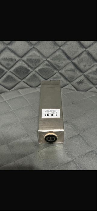 Чисто нов неразопакован серум Dior