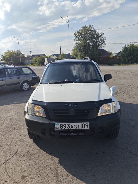 Продам машину хонда CR-V
