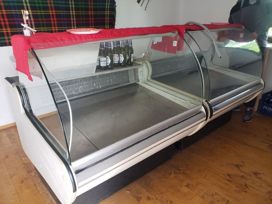 Vand 2 vitrine frigorifice