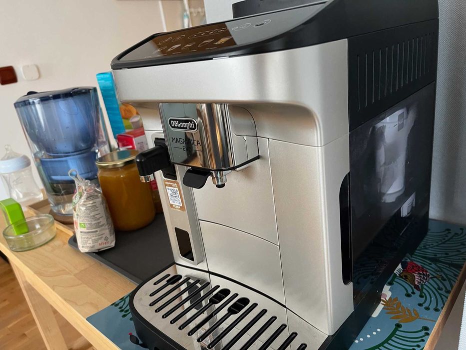 Кафеавтомат Delonghi Magnifica EVO ECAM290.61.SB