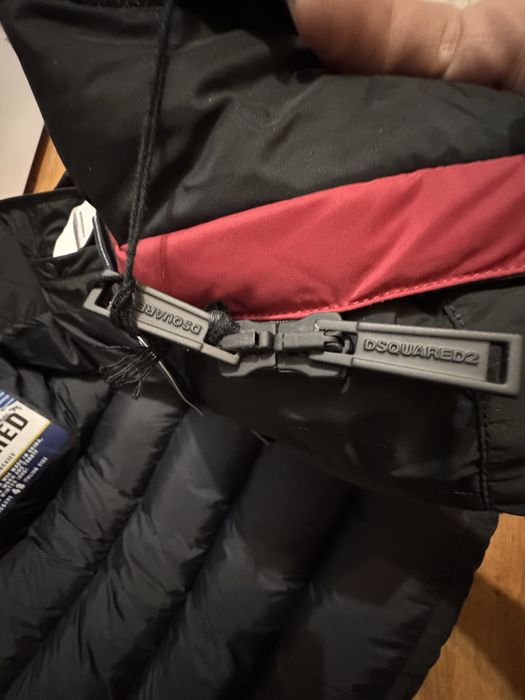 geaca puffer Dsquared2 RRP 1450€