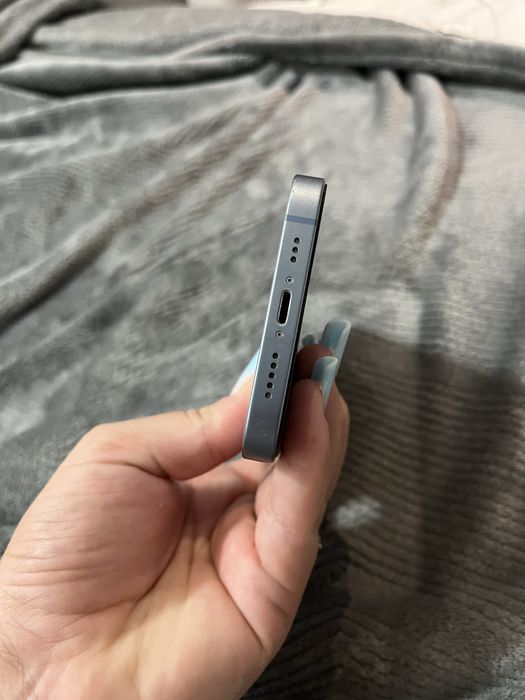 Vand iphone 14 ca nou
