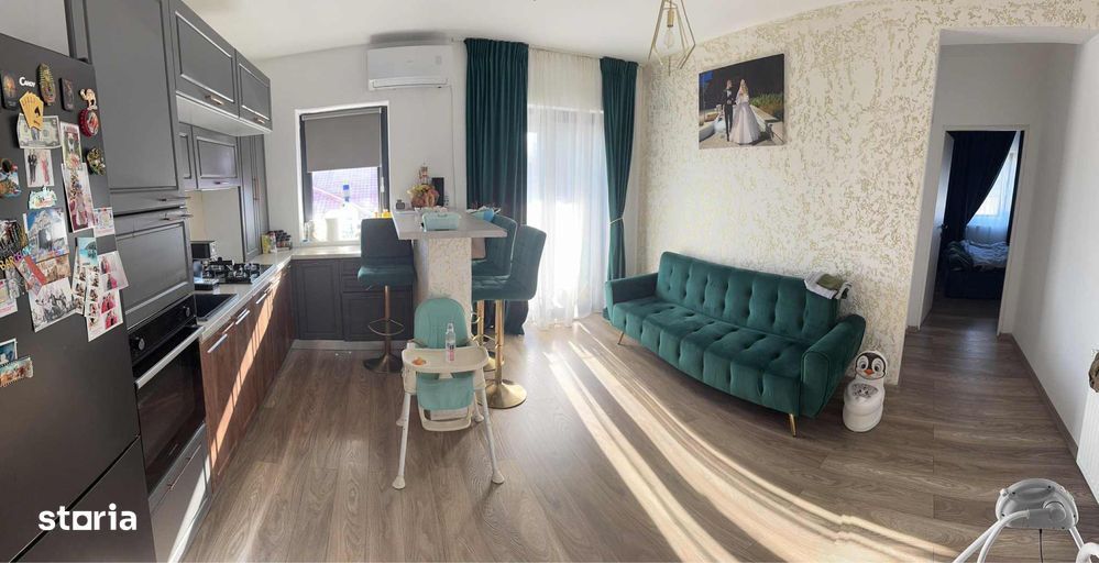 Vand apartament 3 camere in Apahida