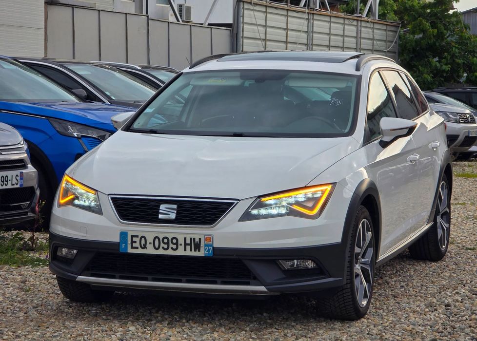 Seat Leon Leon X-PERIENCE 2.0 TDI 150cp Panoramic DSG7 4Drive