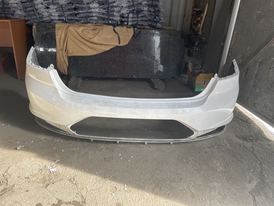 Бампер Hyundai elantra