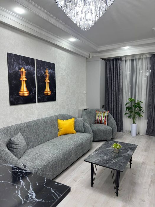 (4) Яккасарайский район Глинка. Новостройка  2/11/17. 52м²