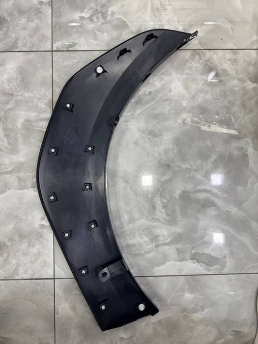 Toyota BZ4X Auto zapchasti