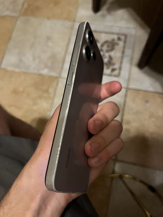 Продам Xiaomi Redmi 12