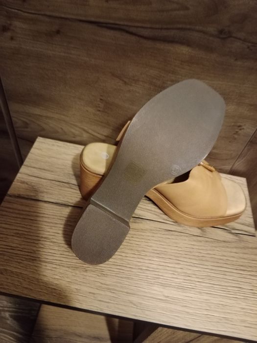 Продам летние сабо