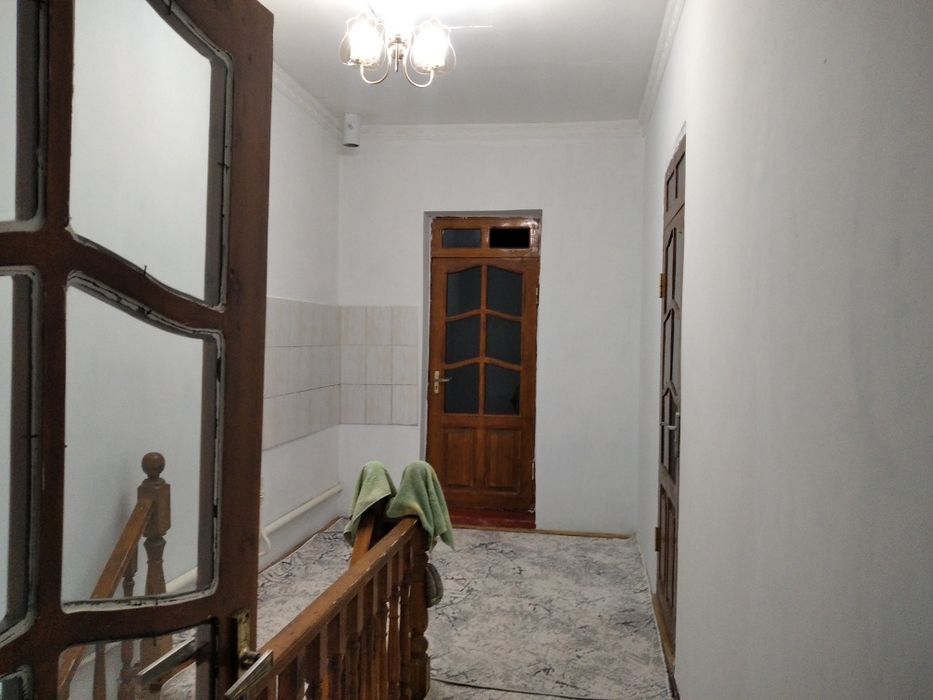 Ховли сотилади Узбекистон кучасида