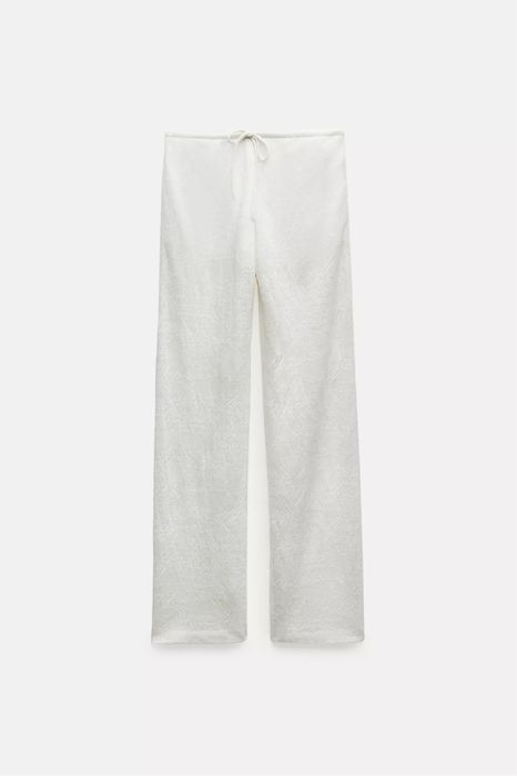 Продам костюм Zara
