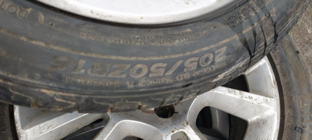 205/50/16 летни топ състояние