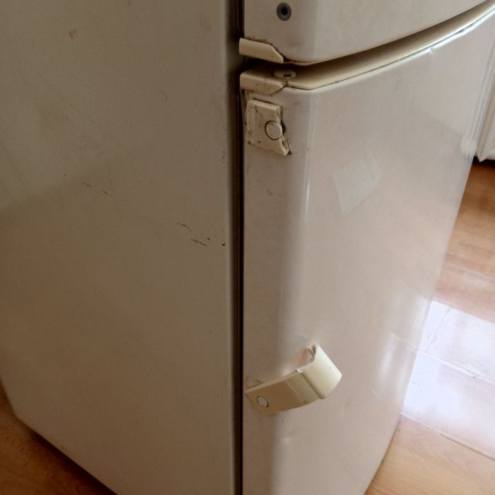 Холодильник LG большой