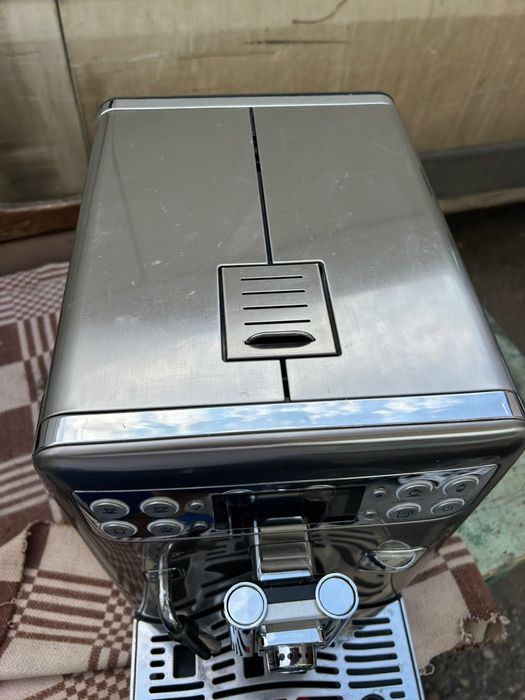 Кафеавтомат - робот Saeco EXPRELIA EVO