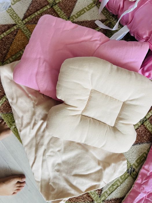 Бортики на кроватку набор